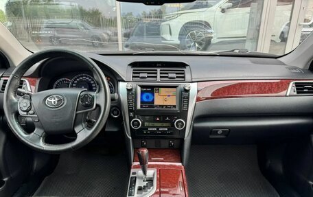 Toyota Camry, 2013 год, 1 580 000 рублей, 9 фотография