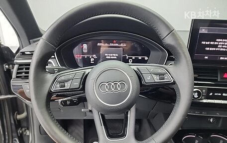Audi A4, 2021 год, 2 450 000 рублей, 9 фотография