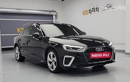 Audi A4, 2022 год, 2 300 000 рублей, 3 фотография