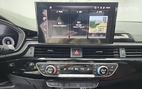Audi A4, 2022 год, 2 300 000 рублей, 9 фотография