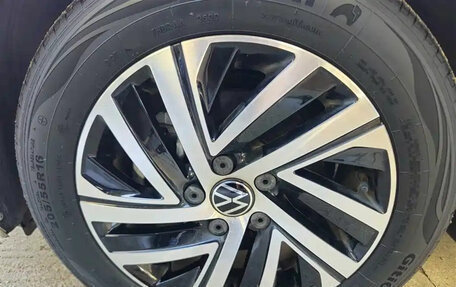 Volkswagen Lavida, 2023 год, 1 101 006 рублей, 16 фотография