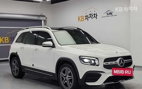 Mercedes-Benz GLB, 2021 год, 2 450 000 рублей, 4 фотография