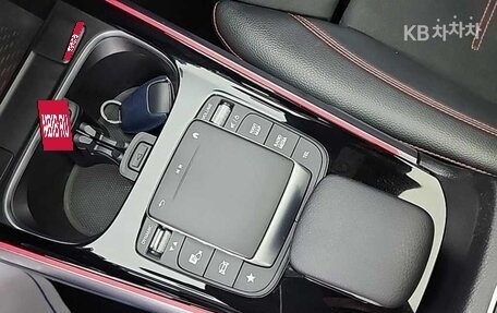 Mercedes-Benz GLB, 2021 год, 2 450 000 рублей, 17 фотография