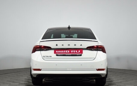 Skoda Octavia IV, 2021 год, 2 190 000 рублей, 7 фотография