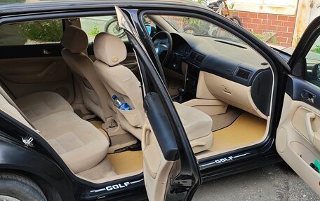 Volkswagen Golf IV, 2000 год, 390 000 рублей, 27 фотография