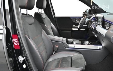 Mercedes-Benz GLB, 2022 год, 2 650 000 рублей, 10 фотография