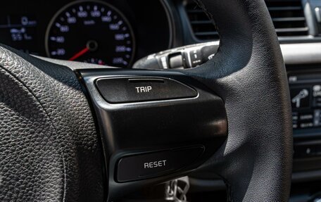 KIA Rio IV, 2019 год, 999 000 рублей, 16 фотография
