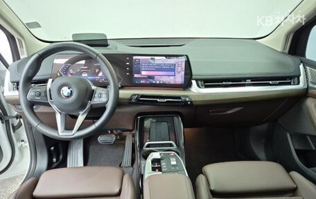BMW 2 серия, 2024 год, 3 500 000 рублей, 5 фотография