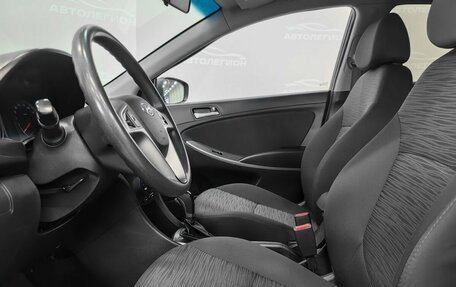 Hyundai Solaris II рестайлинг, 2015 год, 850 000 рублей, 10 фотография