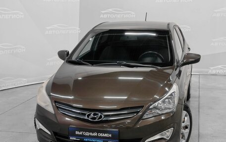 Hyundai Solaris II рестайлинг, 2015 год, 850 000 рублей, 23 фотография