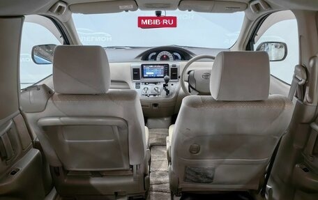 Toyota Raum II, 2007 год, 690 000 рублей, 17 фотография