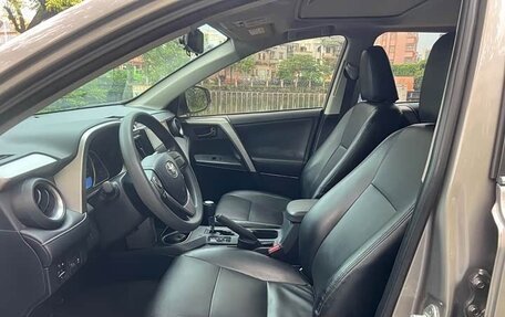 Toyota RAV4, 2019 год, 1 950 008 рублей, 9 фотография