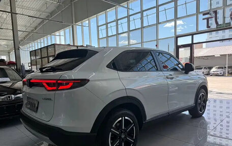 Honda Vezel, 2023 год, 1 404 006 рублей, 6 фотография