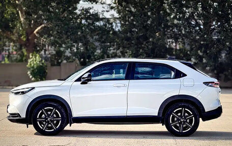 Honda Vezel, 2023 год, 1 407 006 рублей, 7 фотография