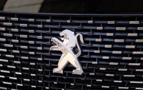 Peugeot 2008 II, 2022 год, 1 190 005 рублей, 21 фотография
