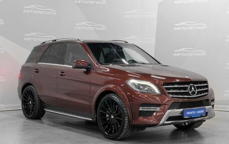 Mercedes-Benz M-Класс, 2012 год, 2 620 000 рублей, 7 фотография