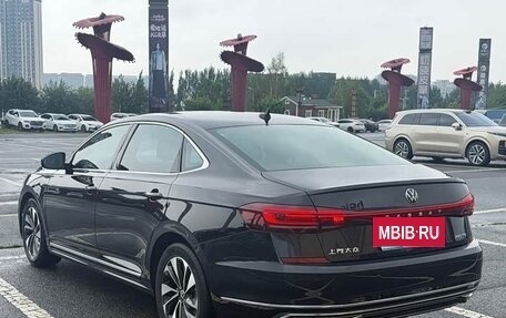 Volkswagen Passat B8 рестайлинг, 2022 год, 1 640 000 рублей, 4 фотография