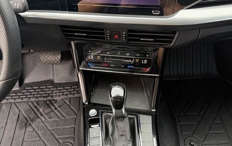 Volkswagen Passat B8 рестайлинг, 2022 год, 1 640 000 рублей, 15 фотография