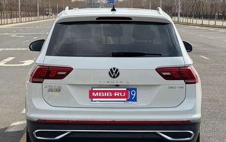 Volkswagen Tiguan II, 2022 год, 2 050 000 рублей, 5 фотография