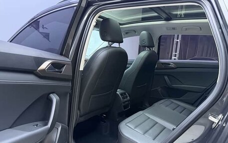 Volkswagen Tharu, 2022 год, 1 450 000 рублей, 18 фотография