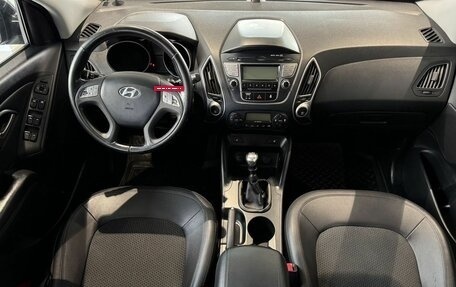 Hyundai ix35 I рестайлинг, 2010 год, 1 050 000 рублей, 9 фотография