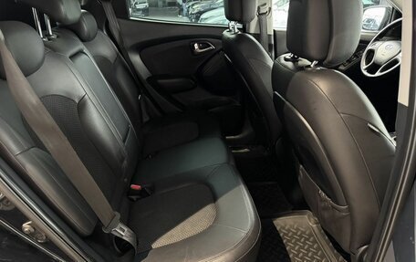 Hyundai ix35 I рестайлинг, 2010 год, 1 050 000 рублей, 28 фотография