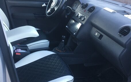 Volkswagen Caddy III рестайлинг, 2012 год, 1 390 000 рублей, 12 фотография