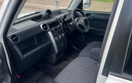 Toyota bB I рестайлинг, 2004 год, 500 000 рублей, 7 фотография