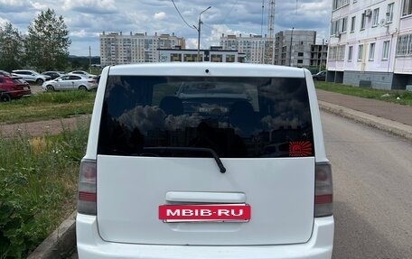 Toyota bB I рестайлинг, 2004 год, 500 000 рублей, 5 фотография