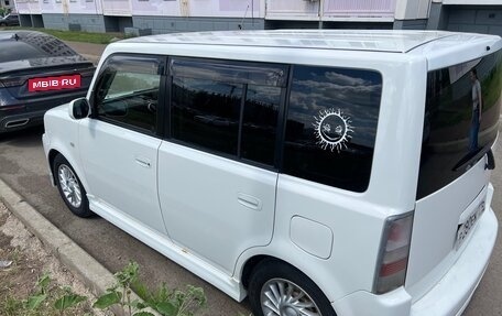 Toyota bB I рестайлинг, 2004 год, 500 000 рублей, 4 фотография