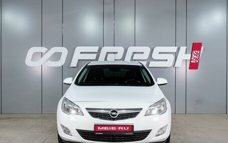 Opel Astra J, 2011 год, 799 000 рублей, 3 фотография