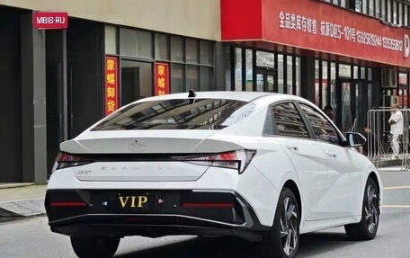 Hyundai Elantra, 2025 год, 1 545 000 рублей, 4 фотография
