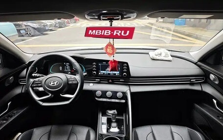 Hyundai Elantra, 2025 год, 1 545 000 рублей, 9 фотография