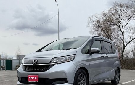 Honda Freed II, 2020 год, 1 400 000 рублей, 1 фотография
