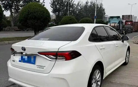Toyota Corolla, 2021 год, 1 209 006 рублей, 3 фотография