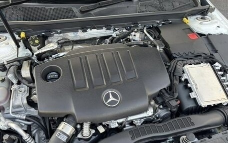 Mercedes-Benz CLA, 2024 год, 3 000 000 рублей, 9 фотография