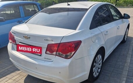 Chevrolet Cruze II, 2014 год, 750 000 рублей, 3 фотография