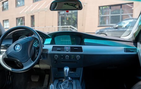 BMW 5 серия, 2005 год, 1 200 000 рублей, 12 фотография