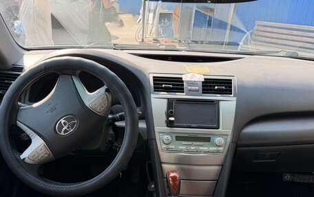Toyota Camry, 2007 год, 850 000 рублей, 11 фотография