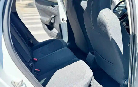 Volkswagen Polo, 2023 год, 1 330 000 рублей, 14 фотография