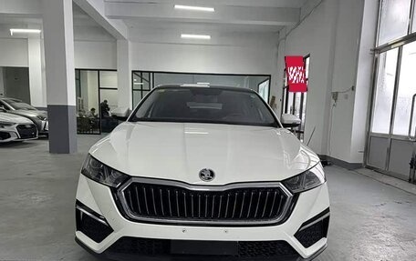 Skoda Octavia IV, 2022 год, 2 165 000 рублей, 2 фотография
