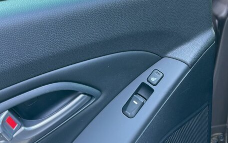 Hyundai ix35 I рестайлинг, 2014 год, 989 000 рублей, 10 фотография
