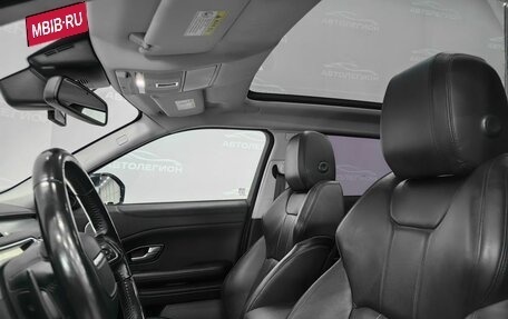 Land Rover Range Rover Evoque II, 2018 год, 2 900 000 рублей, 12 фотография