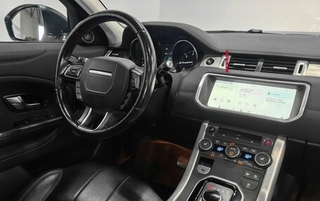 Land Rover Range Rover Evoque II, 2018 год, 2 900 000 рублей, 15 фотография
