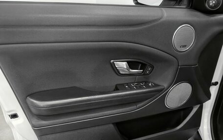 Land Rover Range Rover Evoque II, 2018 год, 2 900 000 рублей, 26 фотография