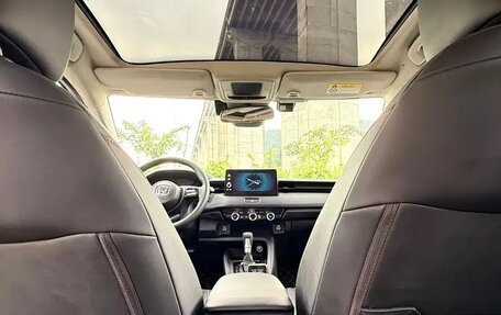 Honda Vezel, 2022 год, 1 390 005 рублей, 9 фотография