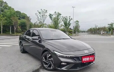 Hyundai Elantra, 2023 год, 1 170 300 рублей, 3 фотография