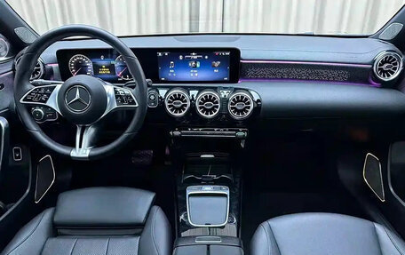 Mercedes-Benz A-Класс, 2023 год, 1 660 009 рублей, 8 фотография