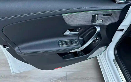 Mercedes-Benz A-Класс, 2023 год, 1 660 009 рублей, 16 фотография