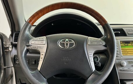 Toyota Camry, 2011 год, 1 050 000 рублей, 10 фотография